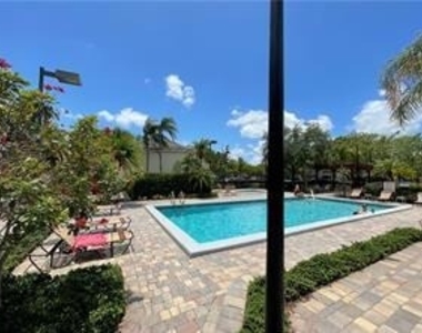 640 Cypress Club Way - Photo Thumbnail 30