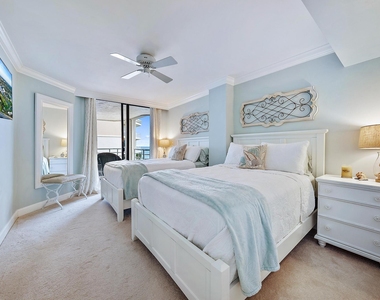 176 Helios Drive - Photo Thumbnail 34