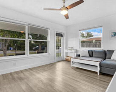 508 Ne 12th Avenue - Photo Thumbnail 6