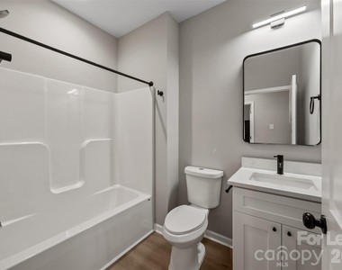 3130 Celia Avenue - Photo Thumbnail 25