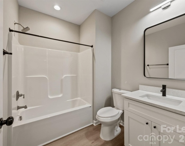 3130 Celia Avenue - Photo Thumbnail 21