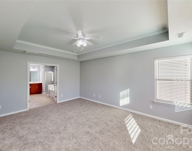 16126 Long Talon Way - Photo Thumbnail 23