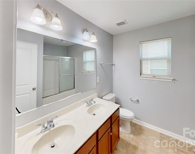 16126 Long Talon Way - Photo Thumbnail 29