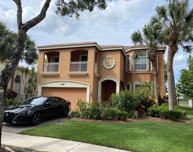 9828 Stover Way - Photo Thumbnail 15