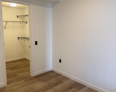307 Sw 5th - Photo Thumbnail 7