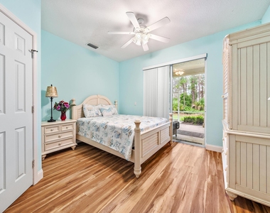 9224 Wentworth Lane - Photo Thumbnail 10