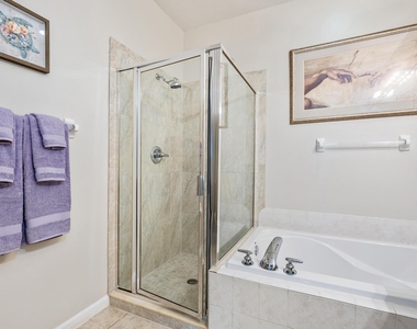 9224 Wentworth Lane - Photo Thumbnail 5