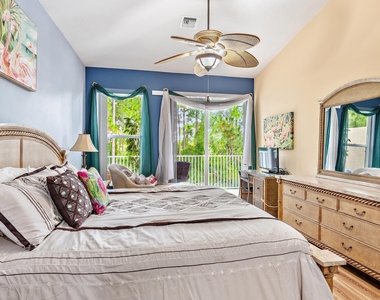 9224 Wentworth Lane - Photo Thumbnail 6