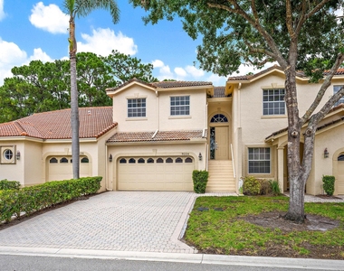 9224 Wentworth Lane - Photo Thumbnail 22