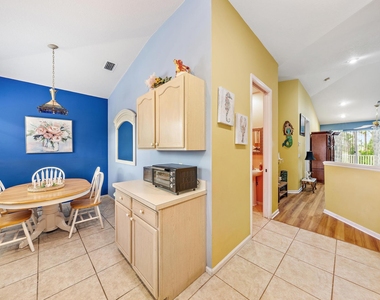 9224 Wentworth Lane - Photo Thumbnail 27