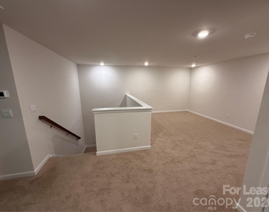 7868 Iron Road - Photo Thumbnail 10