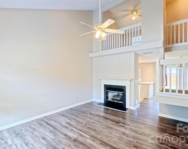 2205 Cigar Court - Photo Thumbnail 2