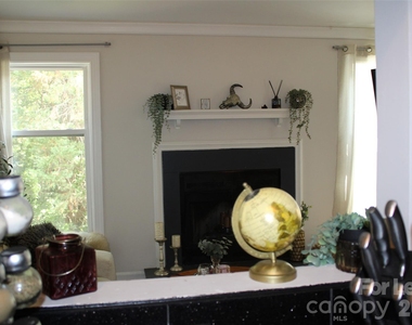 430 Queens Road - Photo Thumbnail 4