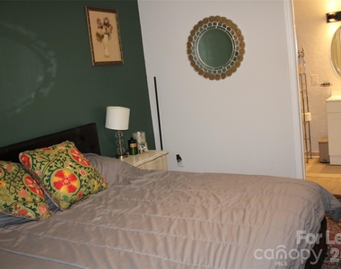 430 Queens Road - Photo Thumbnail 11