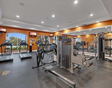 1106 Tuscany Way - Photo Thumbnail 18