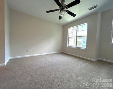 17418 Tuscany Lane - Photo Thumbnail 12
