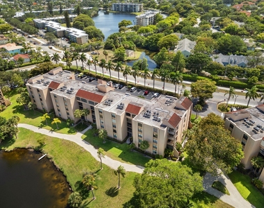 2455 Lindell Boulevard - Photo Thumbnail 33
