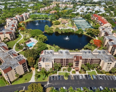 2455 Lindell Boulevard - Photo Thumbnail 32