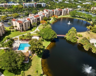 2455 Lindell Boulevard - Photo Thumbnail 36