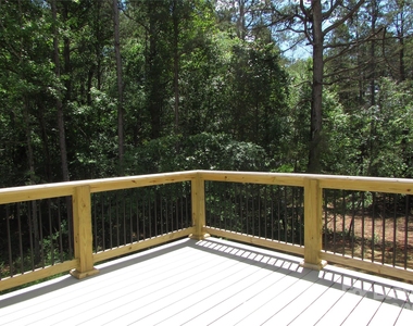 111 Dorchester Lane - Photo Thumbnail 11