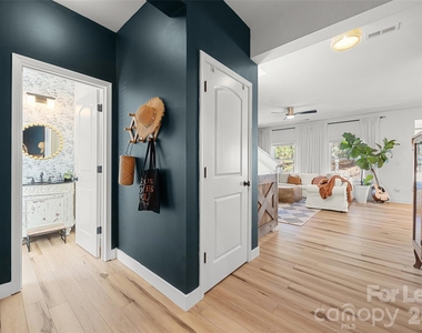 1668 Beleek Ridge Lane - Photo Thumbnail 2