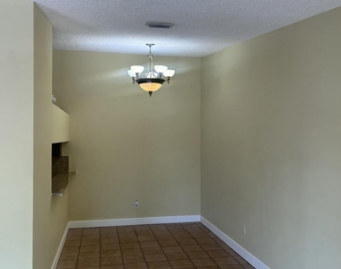 18310 Mediterranean Boulevard - Photo Thumbnail 2