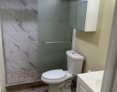 18310 Mediterranean Boulevard - Photo Thumbnail 6