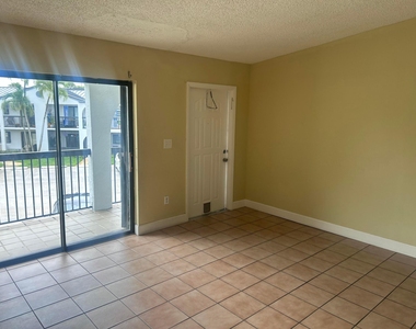 18310 Mediterranean Boulevard - Photo Thumbnail 9