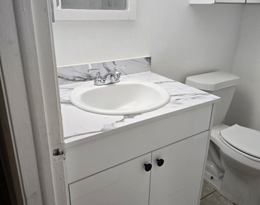 18310 Mediterranean Boulevard - Photo Thumbnail 16