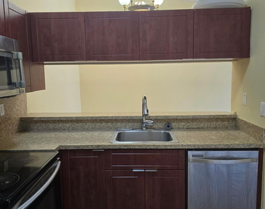 18310 Mediterranean Boulevard - Photo Thumbnail 13