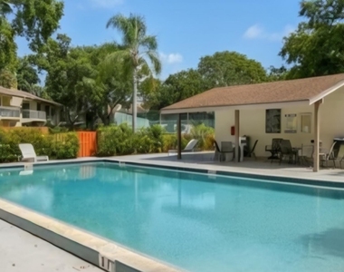 3402 Gardens East Drive - Photo Thumbnail 13