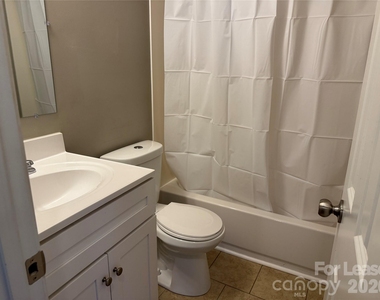 2335 Carmine Street - Photo Thumbnail 11