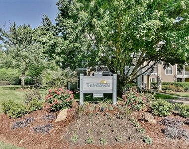 18557 Vineyard Point Lane - Photo Thumbnail 29