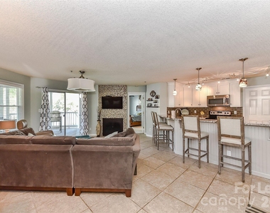 18557 Vineyard Point Lane - Photo Thumbnail 9