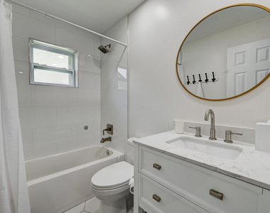 2756 Carnation Court - Photo Thumbnail 19