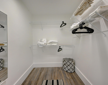 2756 Carnation Court - Photo Thumbnail 17