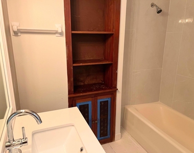 311 Sw Homeland Road - Photo Thumbnail 18