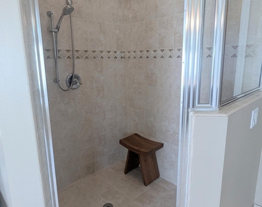 10640 Oak Meadow Lane - Photo Thumbnail 24