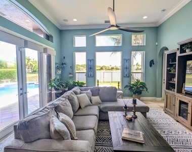 10640 Oak Meadow Lane - Photo Thumbnail 32