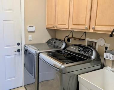 10640 Oak Meadow Lane - Photo Thumbnail 60