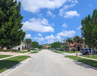 10640 Oak Meadow Lane - Photo Thumbnail 64