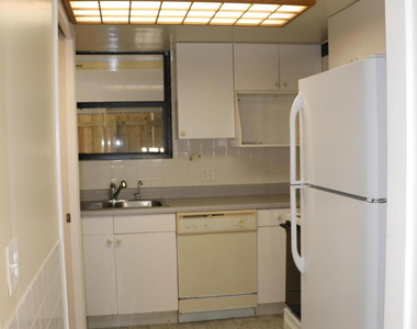 1021 S N Street - Photo Thumbnail 19
