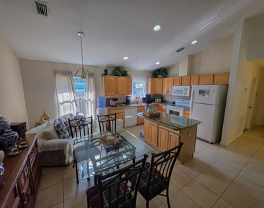 8415 22nd Street - Photo Thumbnail 6