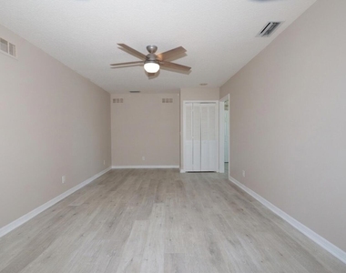400 Seaside Lane - Photo Thumbnail 24
