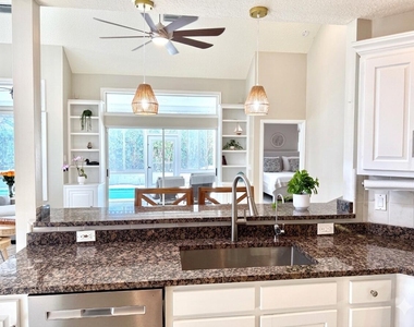 400 Seaside Lane - Photo Thumbnail 20
