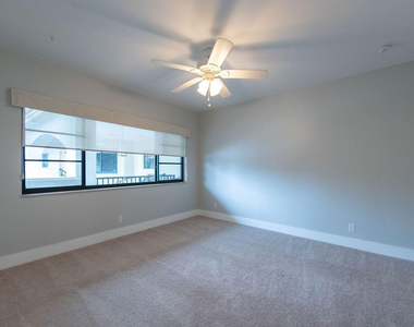 64 Isle Of Venice Drive - Photo Thumbnail 10