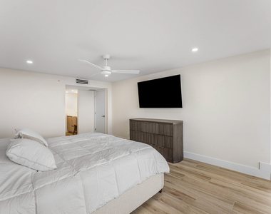 4201 N Ocean Boulevard - Photo Thumbnail 28