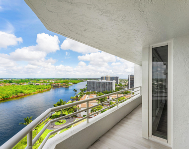 4201 N Ocean Boulevard - Photo Thumbnail 29