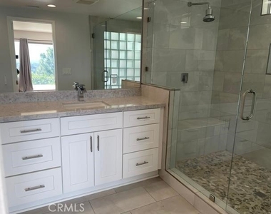 3284 Montellano Avenue - Photo Thumbnail 12