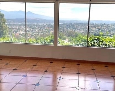 3284 Montellano Avenue - Photo Thumbnail 6